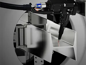 الخدمات والدعم للعملاء