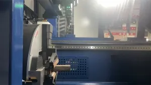 رأس قطع بالفايبر ليزر لقطع الأنابيب والقطاعات والبروفيلات