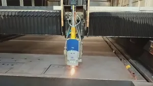 رأس قطع فايبر ليزر طرازGH15B  لقطع منتجات الفولاذ الكربوني بسماكة 22 مم