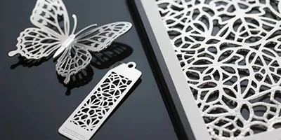 منتجات الأشكال الفنية والحرفية والزخارف