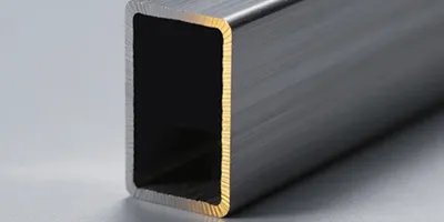 لقطع الأنابيب والبروفيلات/ القطاعات